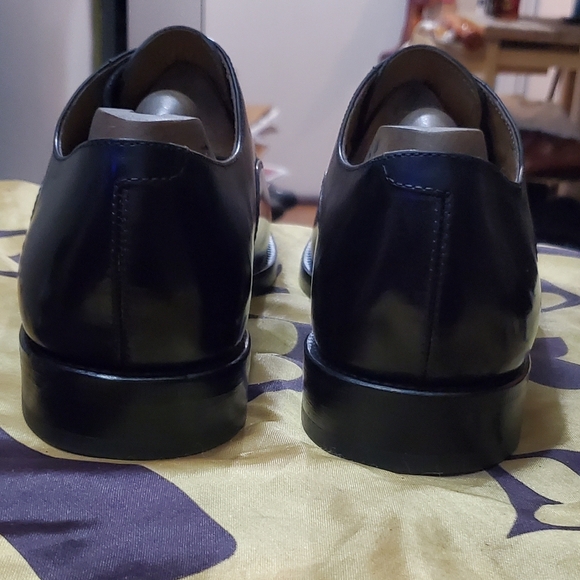 Brunello Cucinelli black cap toe oxfords - Picture 4 of 12
